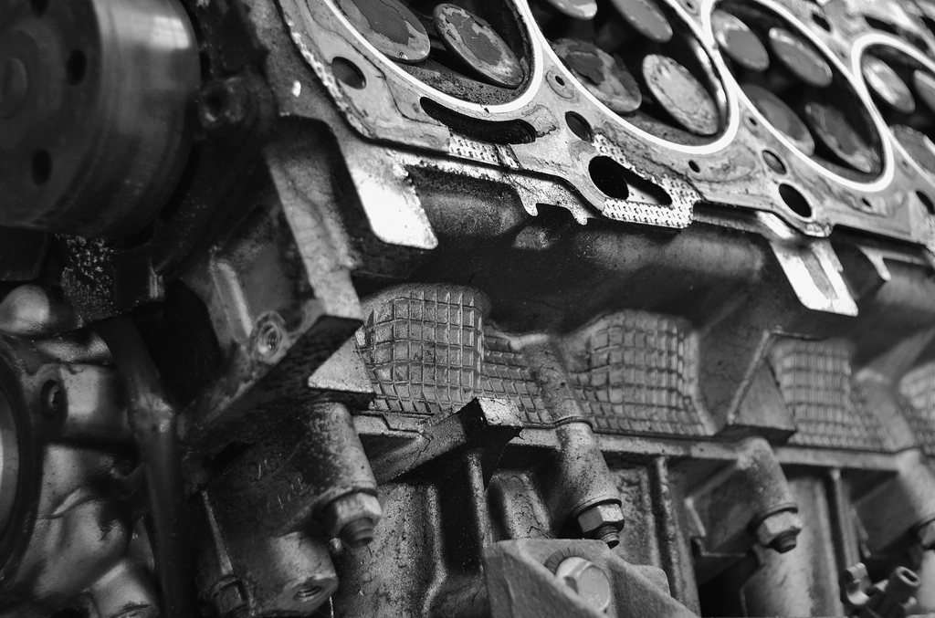 Detailed engine inspection for MOT and service bookings